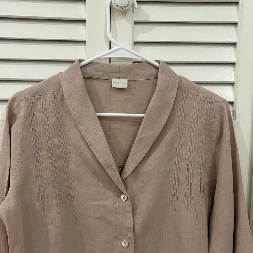 Women's Poetry Linen Button-Up Blouse - Picture 3 of 11